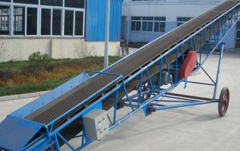 帶式輸送機(jī)都有哪些部分組成？